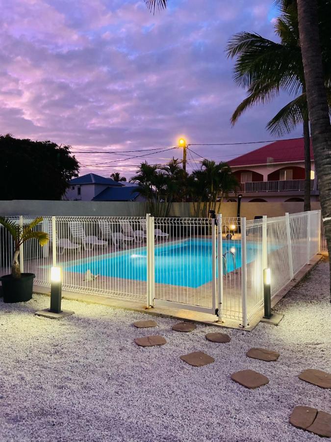 Le Nid Tropical, Piscine Chauffee Villa L'Etang-Sale Exterior photo