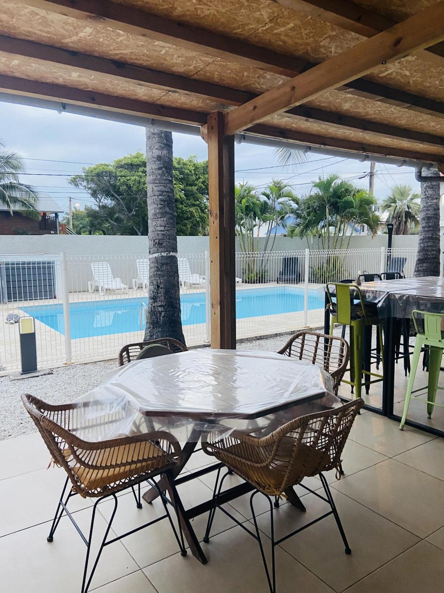 Le Nid Tropical, Piscine Chauffee Villa L'Etang-Sale Exterior photo