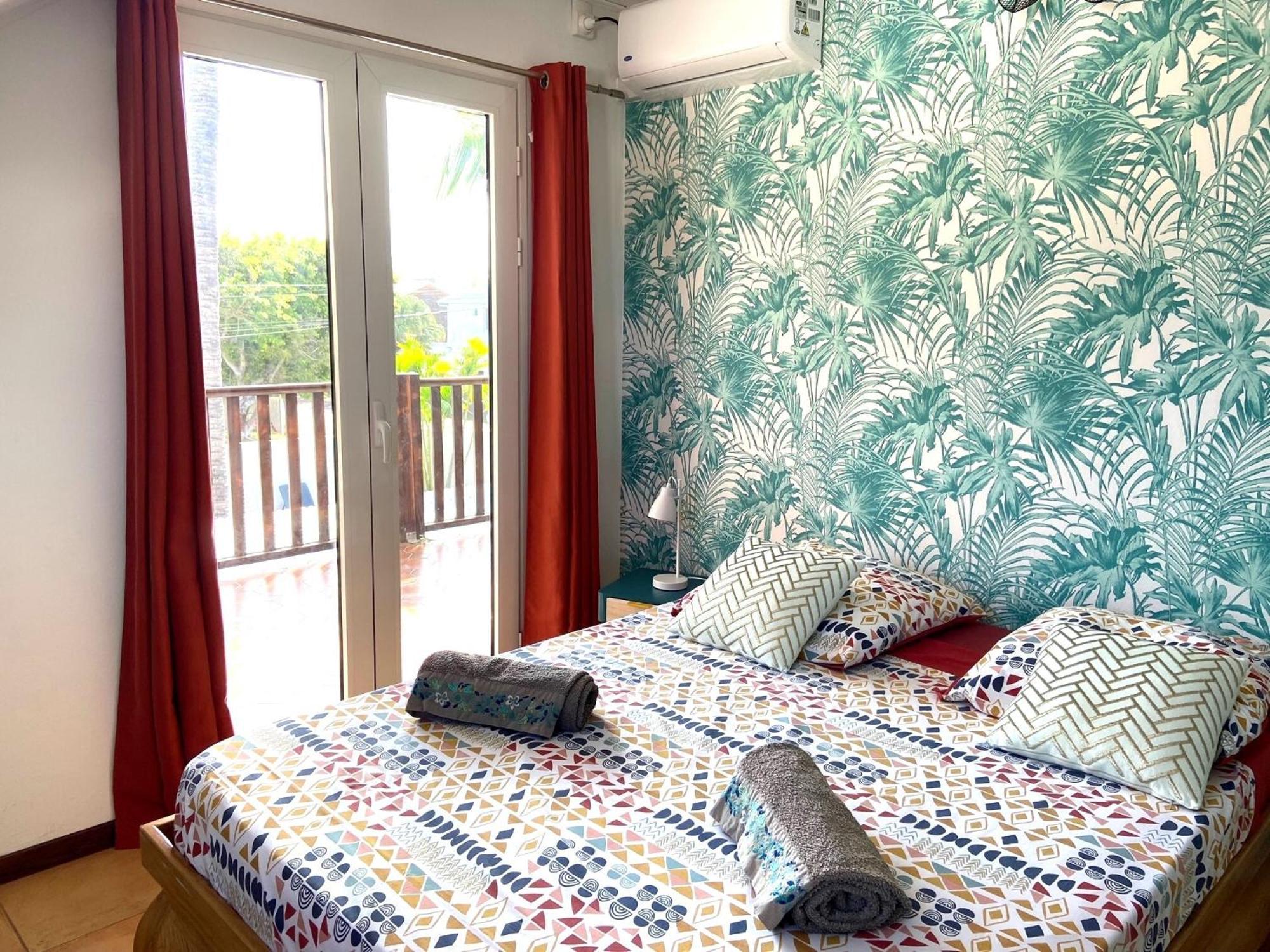 Le Nid Tropical, Piscine Chauffee Villa L'Etang-Sale Room photo
